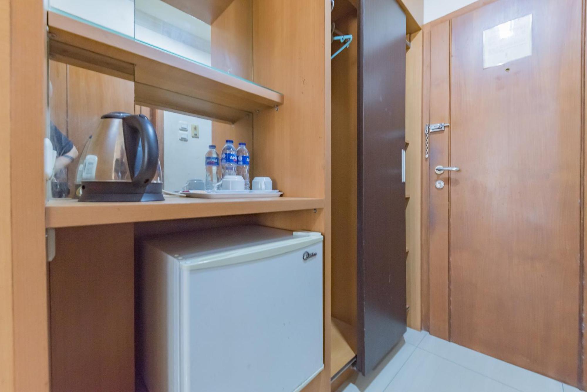 Urbanview Hotel Crown Tasikmalaya By Reddoorz Ngoại thất bức ảnh